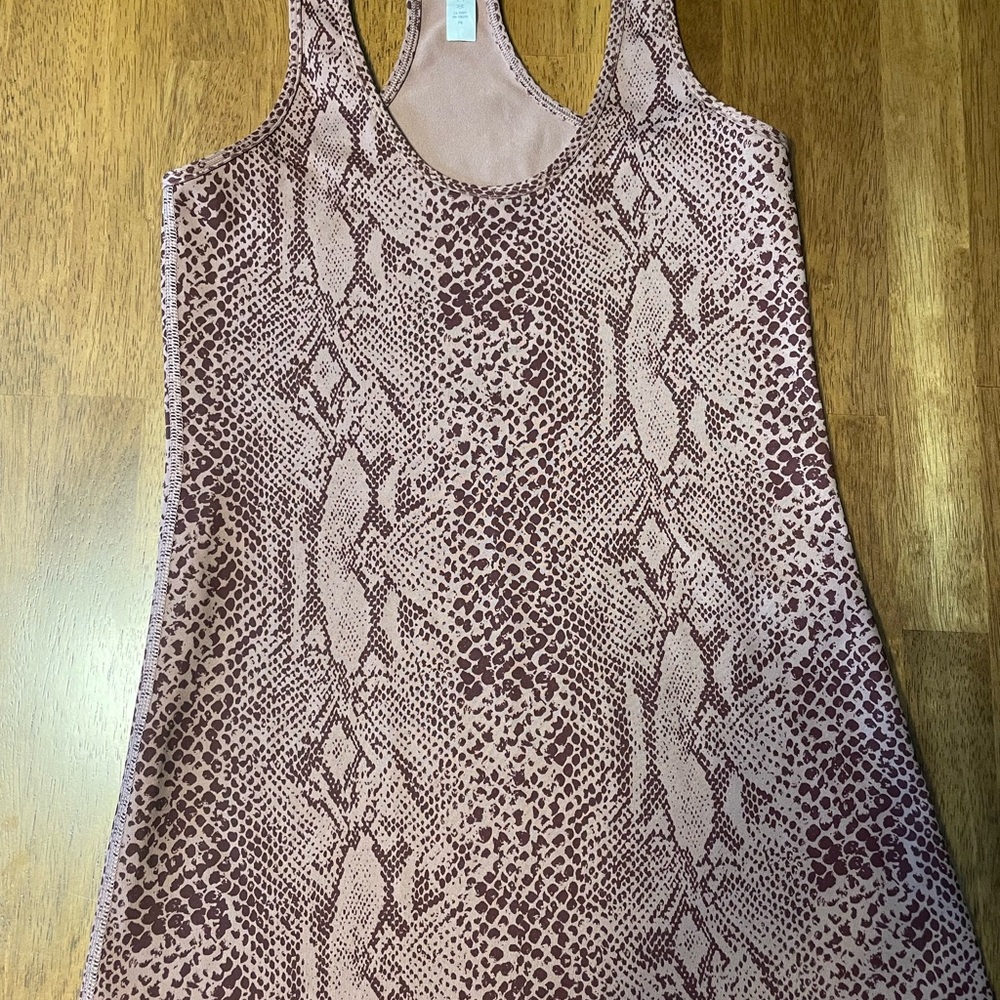 Lululemon Athletica Mauve Snakeskin Tank Top